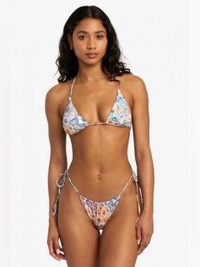NWT RVCA Floral Multicolor Triangle String Bikini Top & Tie-Side Scrunch Bottoms